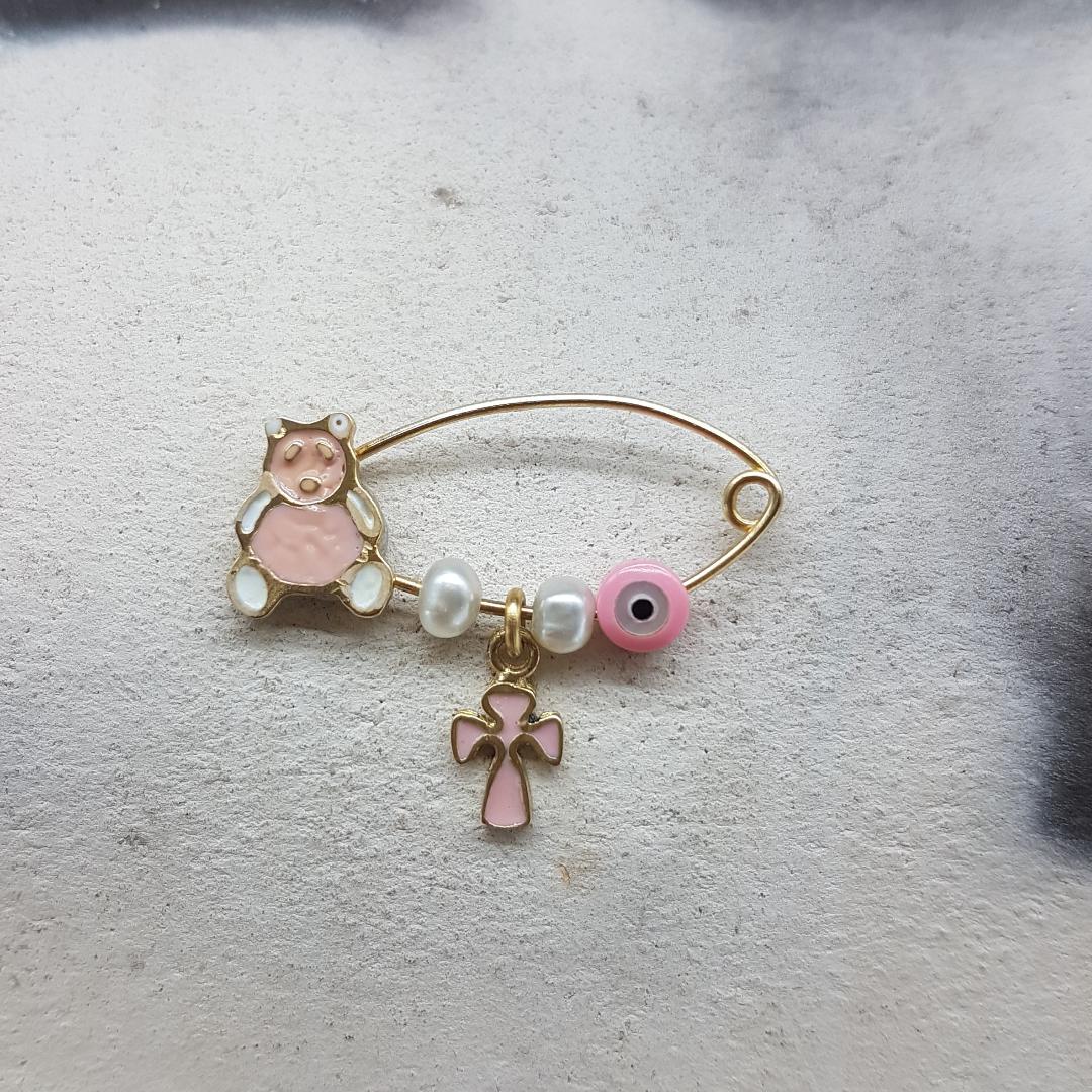 Παιδική χρυσή παραμάνα για Κορίτσι Κ14 με αρκουδάκι,σταυρό σε ροζ σμάλτο διακοσμημένη με ροζ ματάκι και φυσικά λευκά μαργαριτάρια.