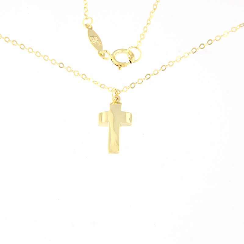 Γυναικείος μικρός σταυρός από κίτρινο χρυσό με αλυσίδα Κ9 με λουστρέ επιφάνειες.