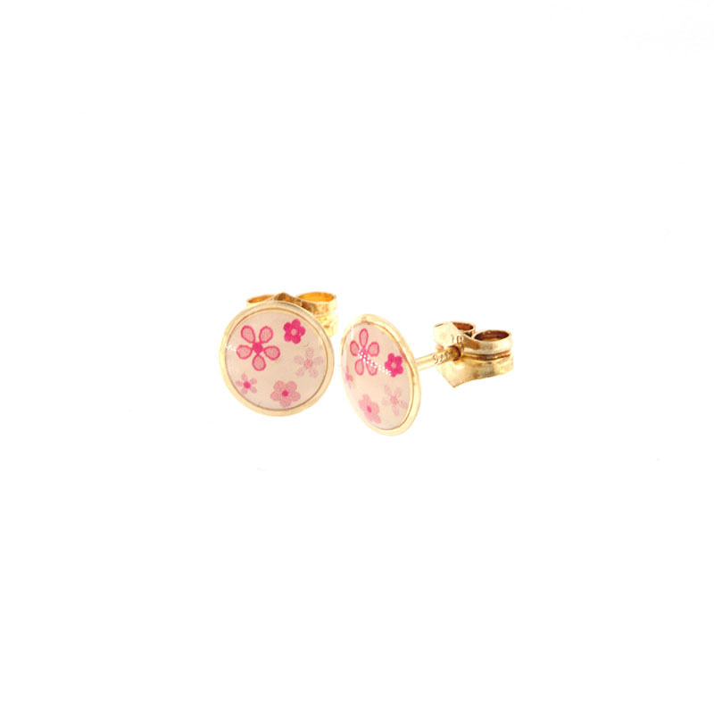 Παιδικά χρυσά σκουλαρίκια Κ9 στρογγυλά διακοσμημένα με λευκά και ροζ λουλουδάκια από σμάλτο.