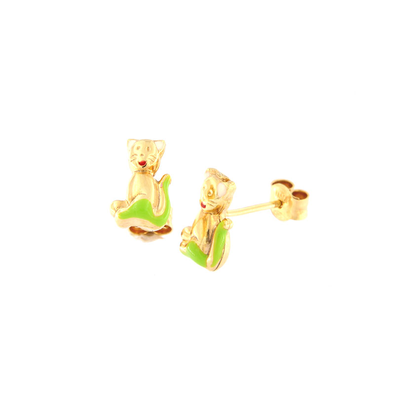 Παιδικά χρυσά σκουλαρίκια Κ14 σε σχήμα γάτας διακοσμημένα  με πράσινο σμάλτο.