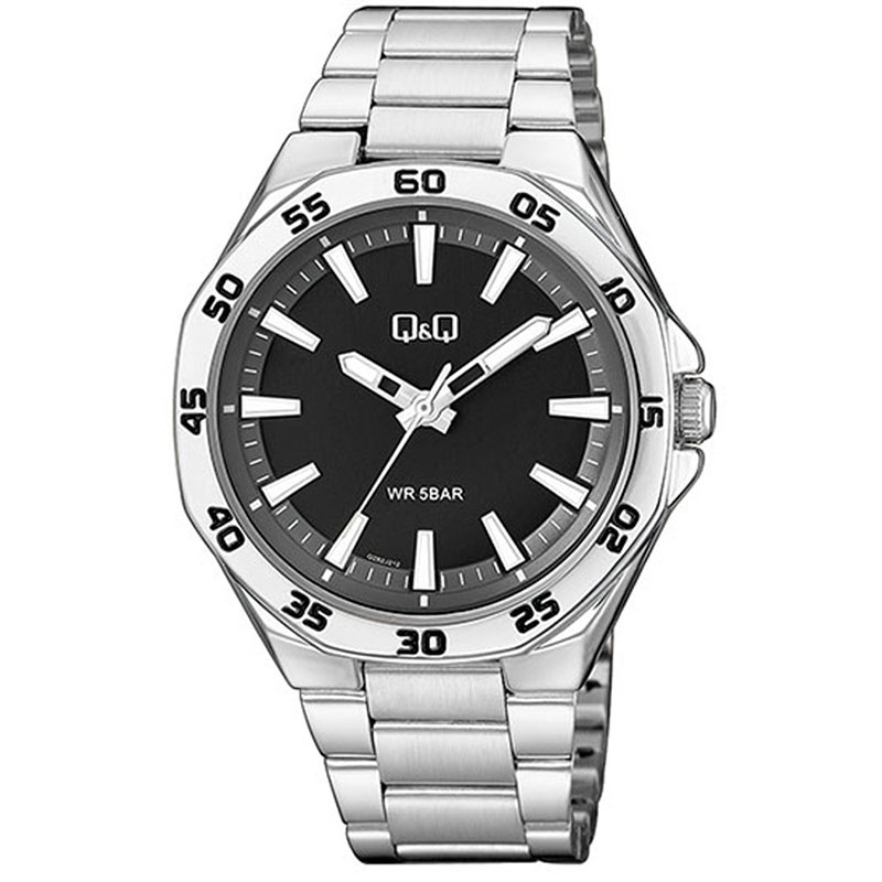 Mens Q&Q stainless steel watch with black dial and silver bracelet.