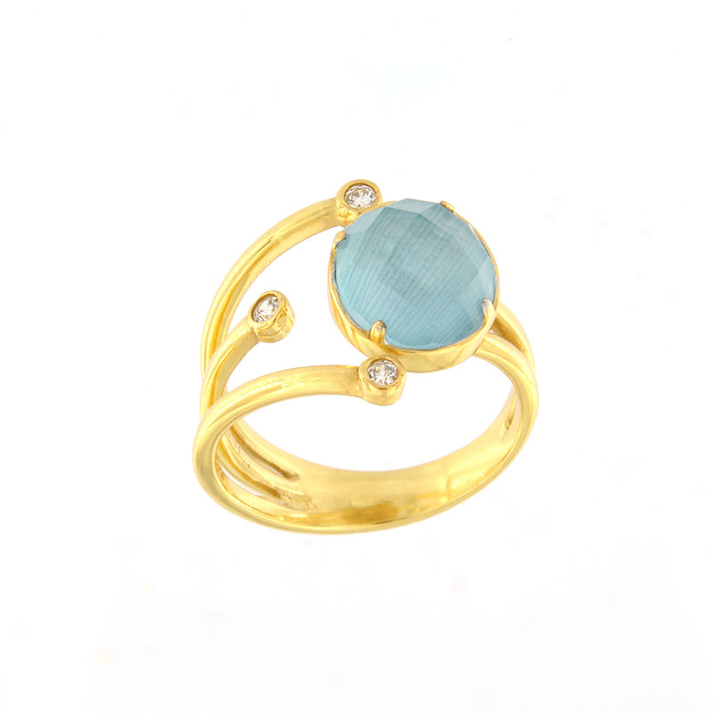 Womens silver gold plated ring 925 decorated with light blue crystal.