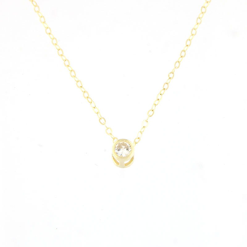 Womens single pendant made of yellow gold with a 9K chain decorated with white cubic zirconia.